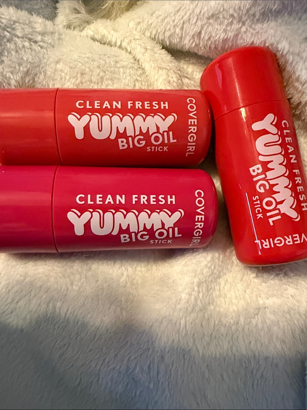 COVERGIRL Yummy Big Oil Stick Trio - Pink & Red